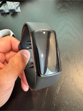 Fitbit Charge 5 Fitness Tracker